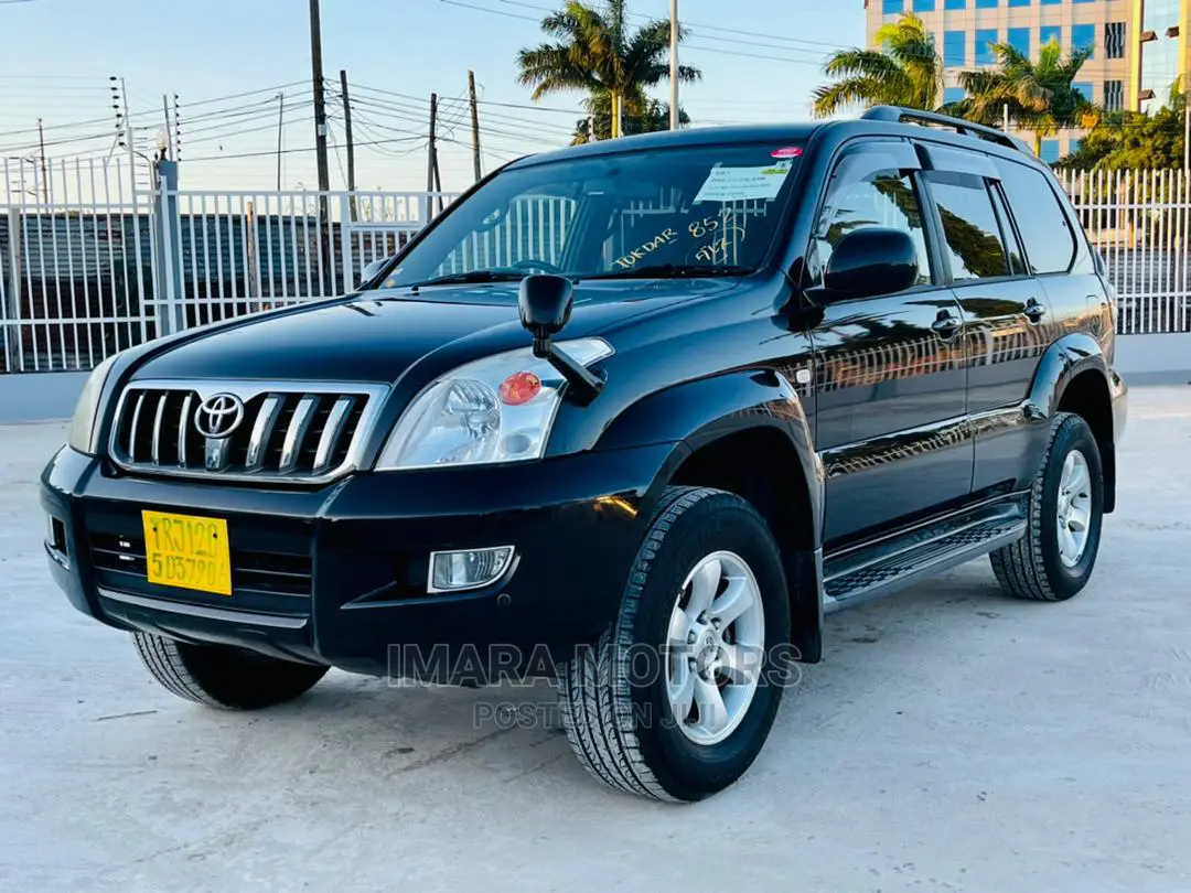 Toyota Land Cruiser Prado 2006 Black