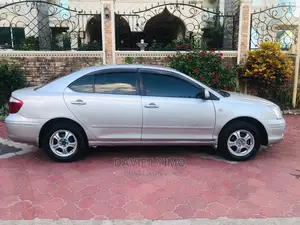 Toyota Corona 2004 Silver