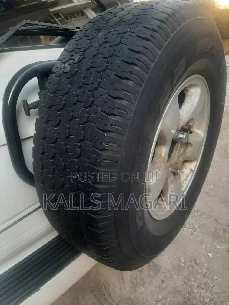 Toyota Land Cruiser 1998 Pearl