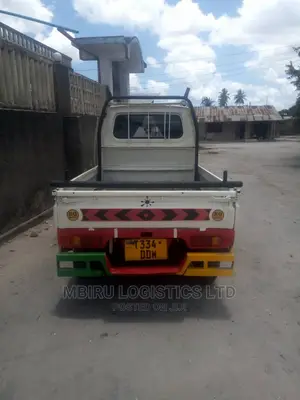 Suzuki Carry Inauzwa Bei Poa Sana