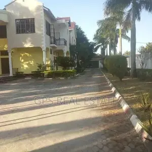 4bdrm House in Evans Mansah, Kinondoni for Sale