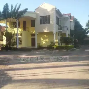 4bdrm House in Evans Mansah, Kinondoni for Sale