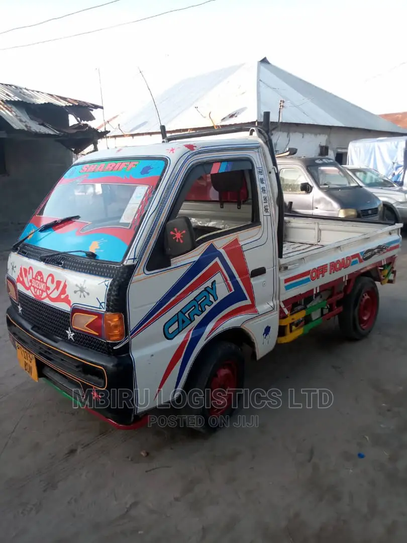 Suzuki Van 1999 White