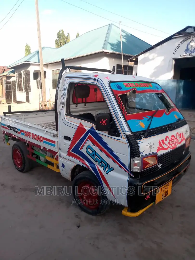 Suzuki Van 1999 White