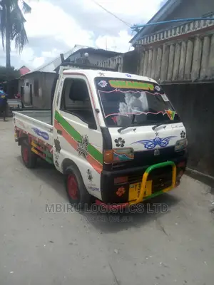 Suzuki TC 1999 White