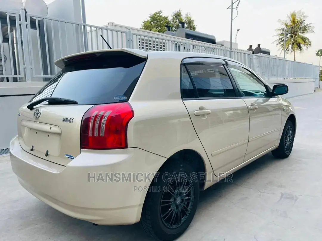 Toyota Corolla RunX 2003 Beige