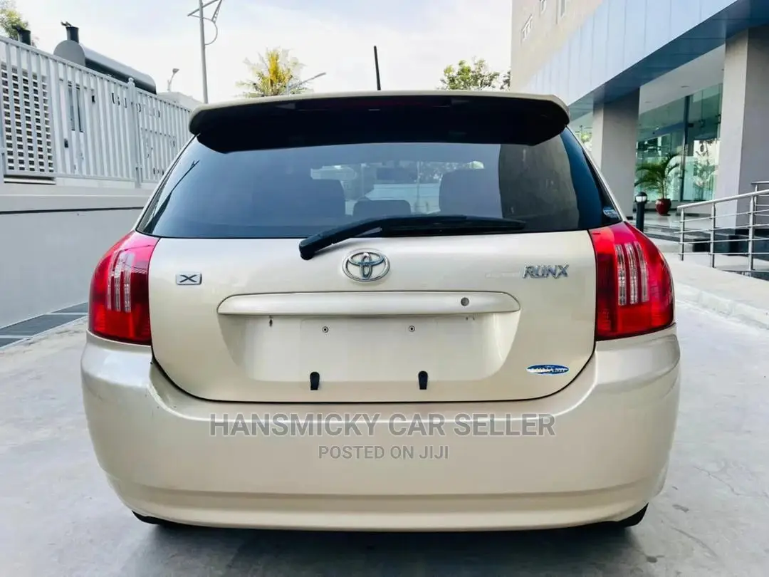 Toyota Corolla RunX 2003 Beige