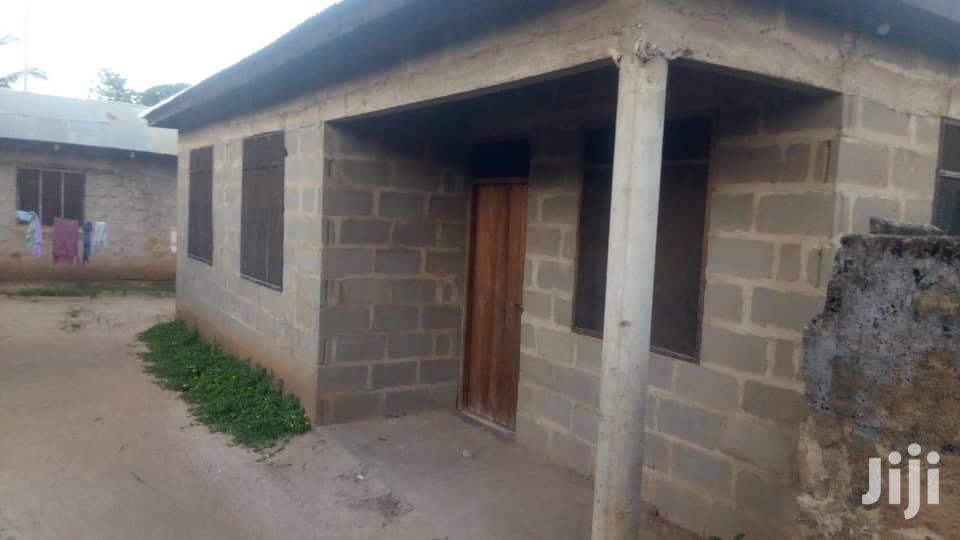 Nyumba Inauzwa