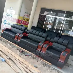 Big-Show Sofa Style