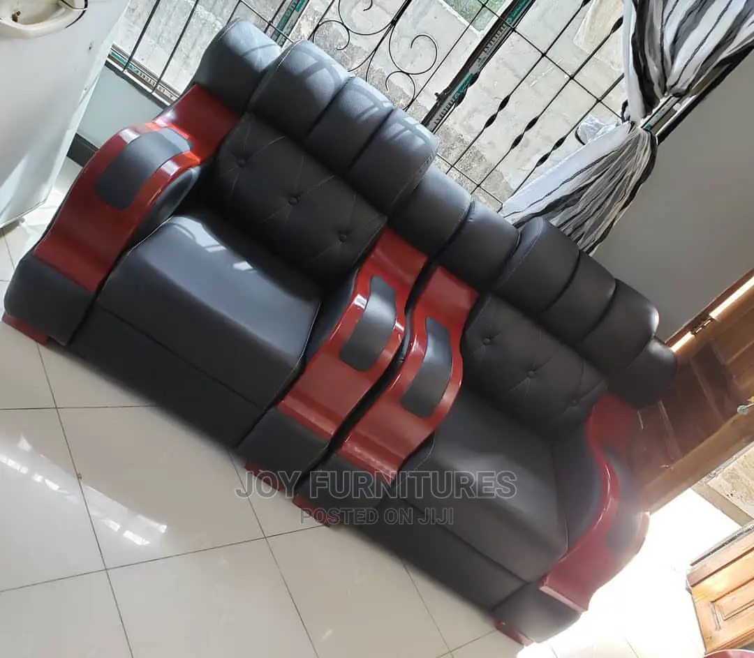 Big-Show Sofa Style