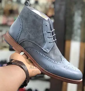 Clarks Black