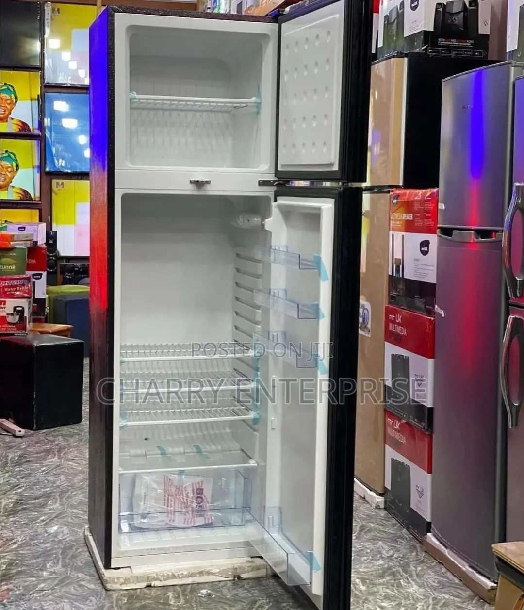 Boss Fridge 268L