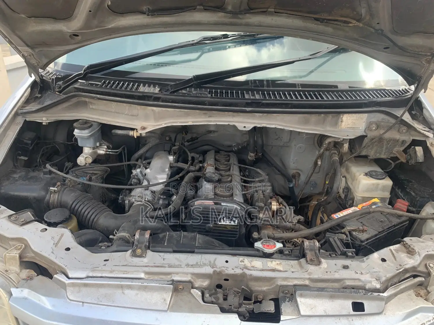 Toyota Noah 2001 Gray