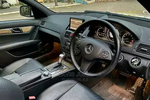 Mercedes-Benz C200 2008 White