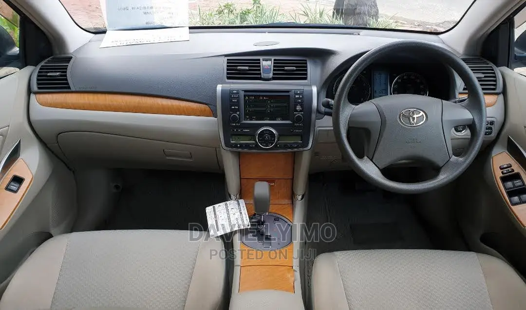 Toyota Corona 2008 Red