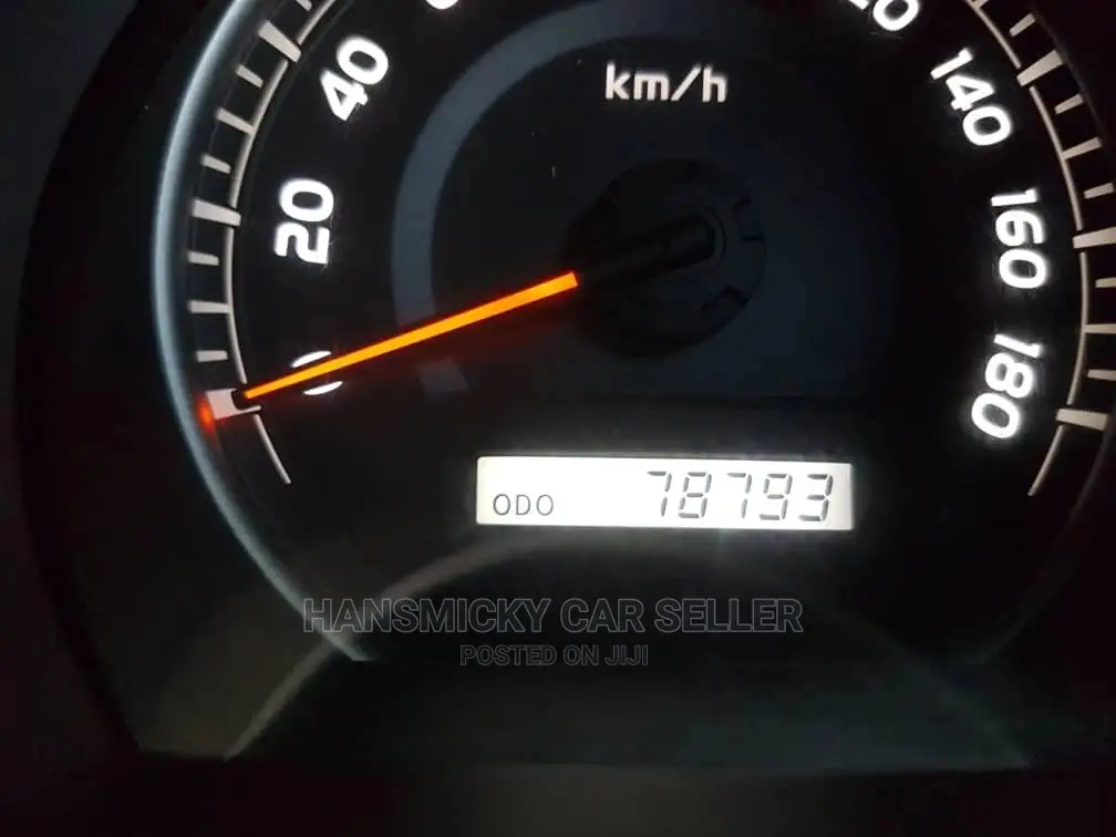 Toyota Hilux 2006 Black