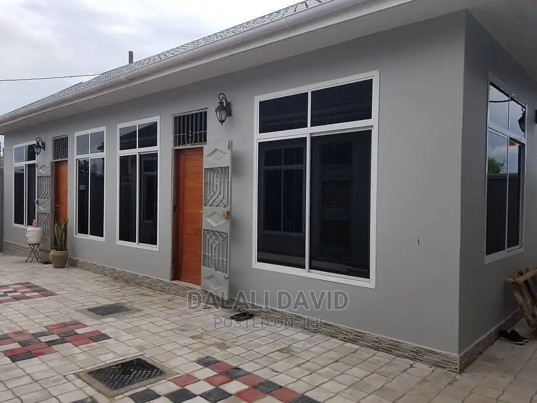 2bdrm Townhouse / Terrace in  for rent