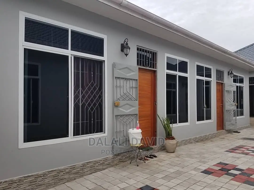 2bdrm Townhouse / Terrace in  for rent