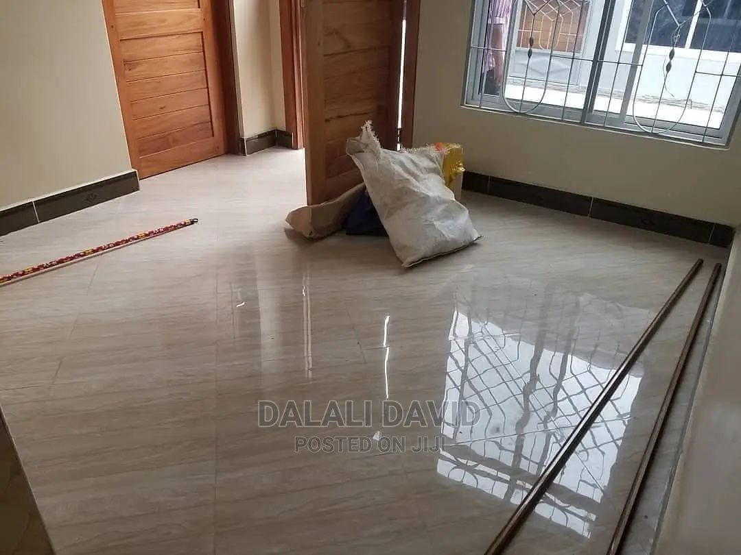 2bdrm Townhouse / Terrace in  for rent
