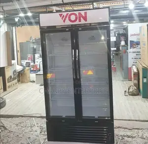 VON Showcase Fridge