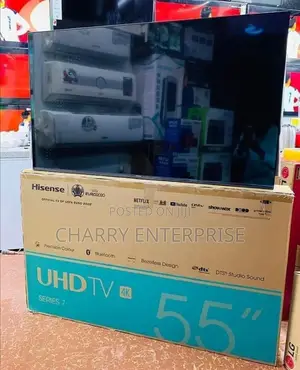 Hisence TV Uhd 4K 55 Inches