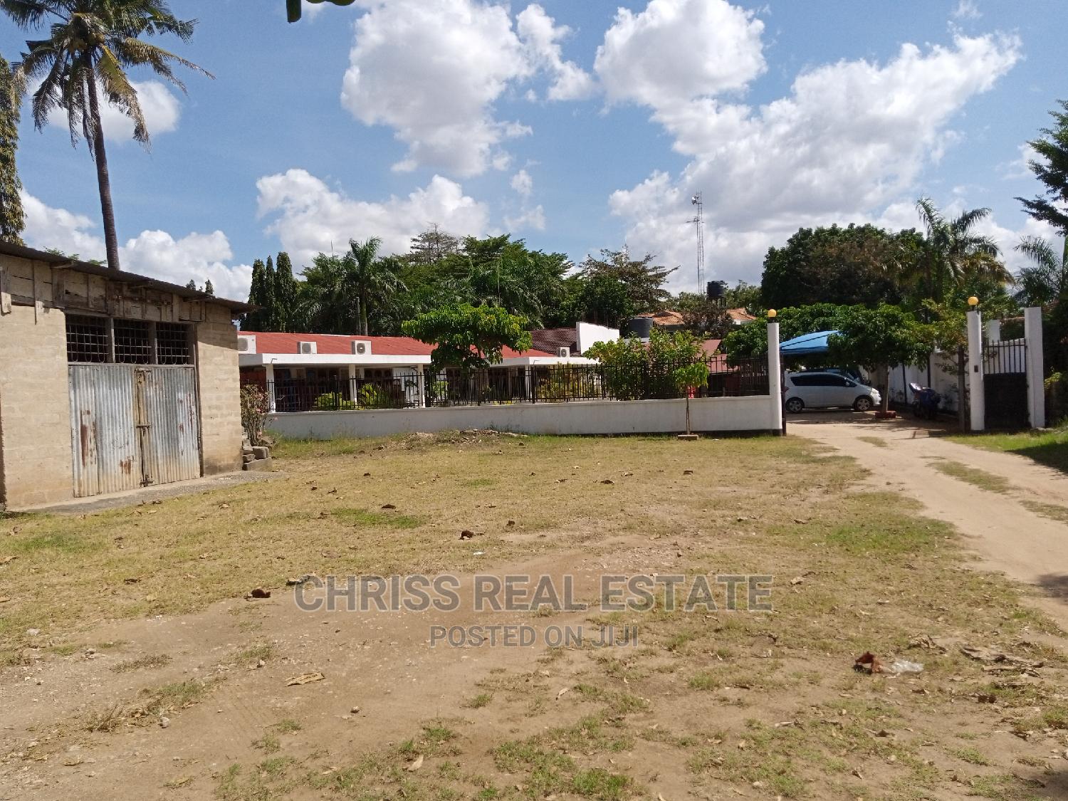 Big Plot for Sale in Masaki Along Hailesilasi Road. in Msasani Land & Plots for Sale, Chriss
