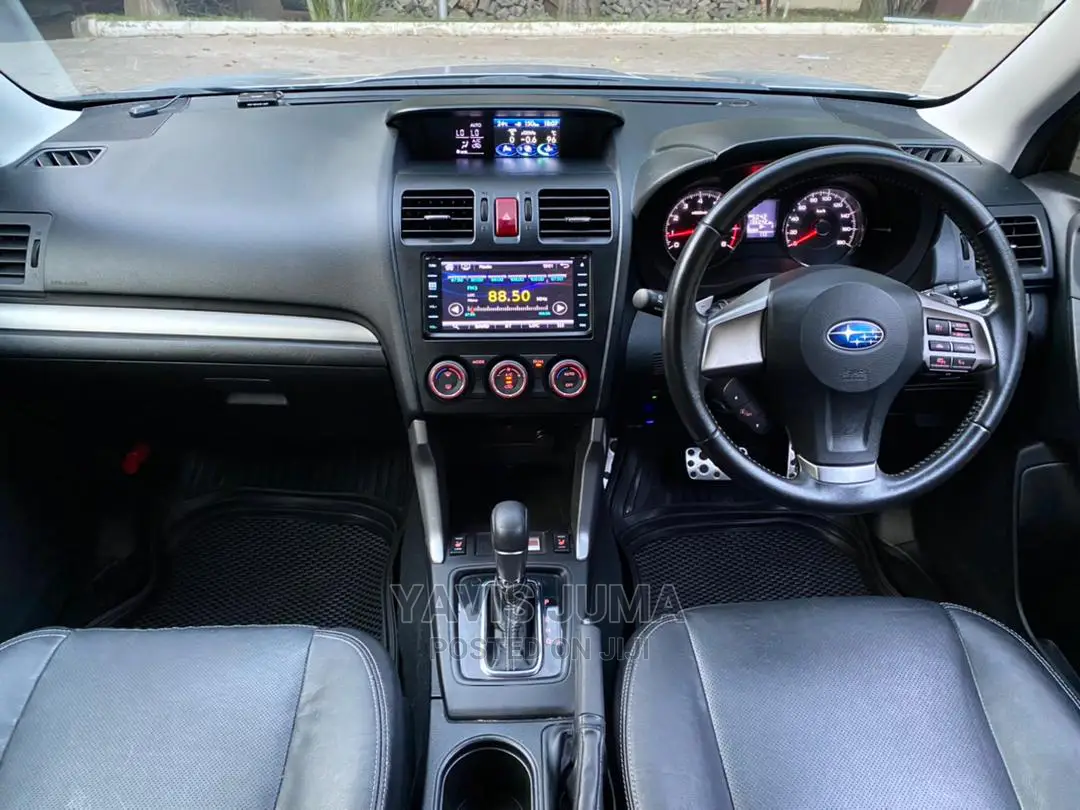 Subaru Forester 2013 Silver
