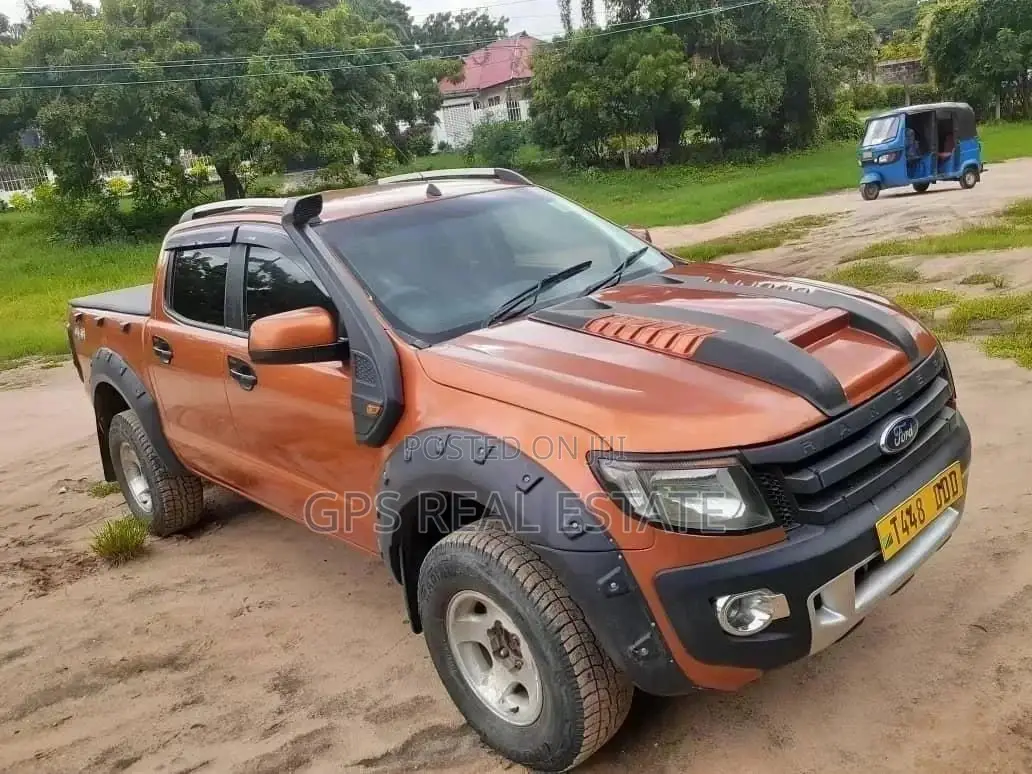 Ford Ranger 2014 Purple