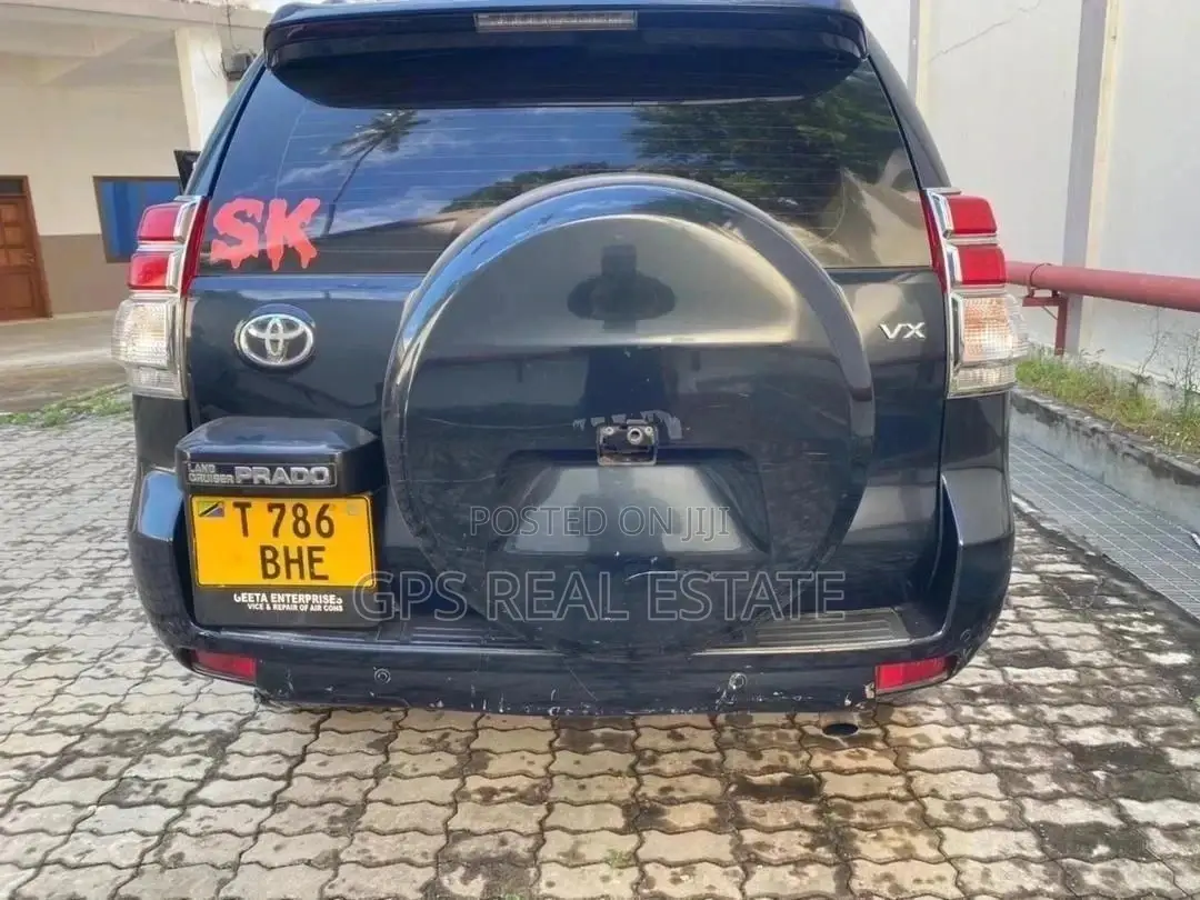 Toyota Land Cruiser 2009 4.7 VX-R Black
