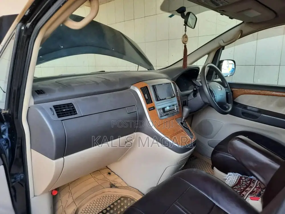 Toyota Alphard 2007 Black