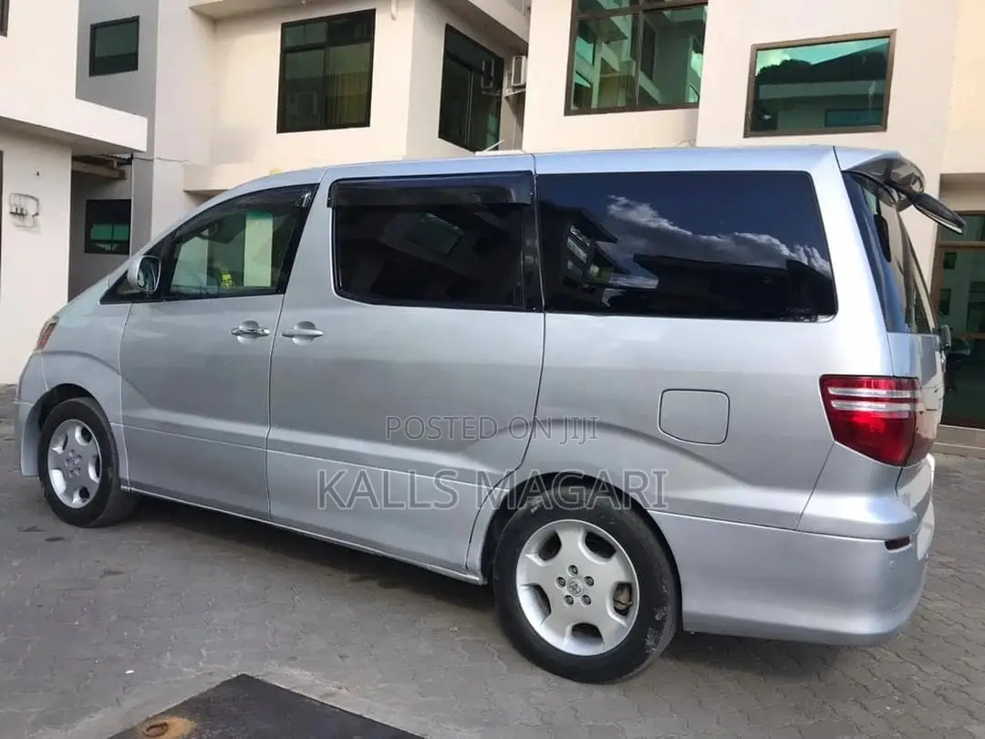 Toyota Alphard 2004 Gray