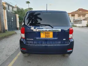 Toyota Corolla Rumion 2009 Blue