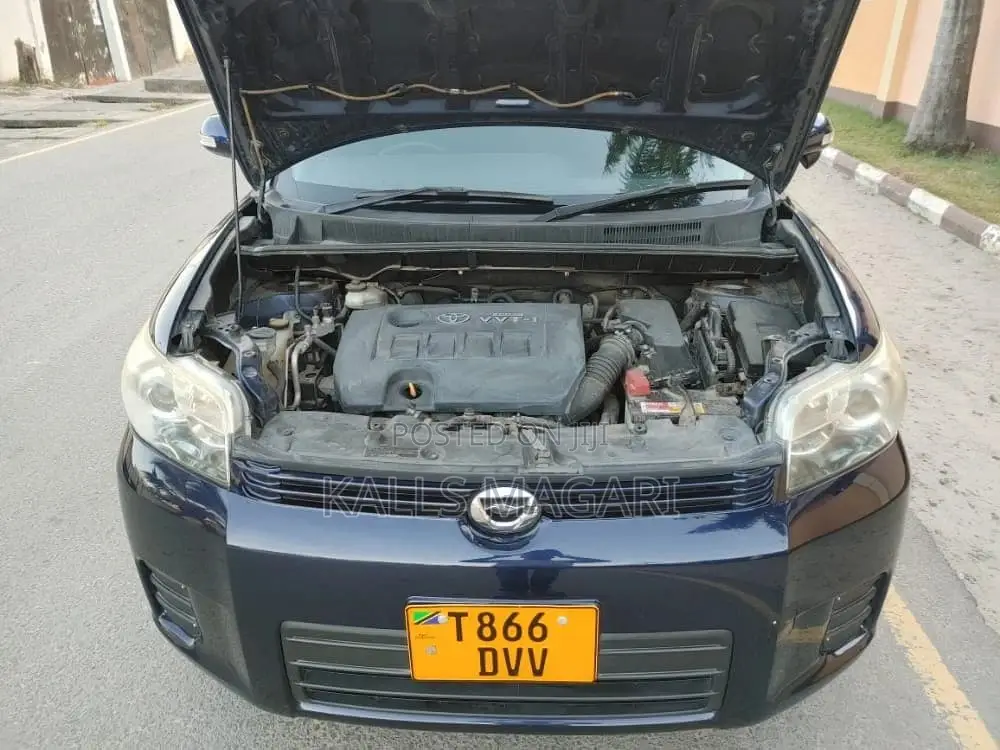 Toyota Corolla Rumion 2009 Blue