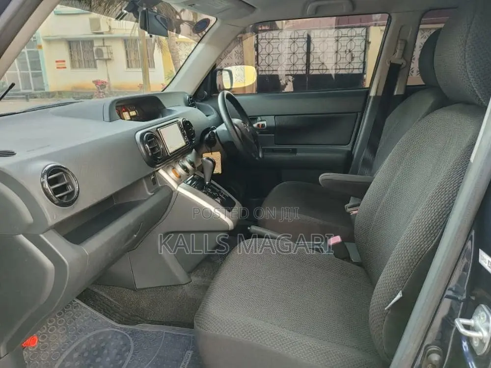 Toyota Corolla Rumion 2009 Blue