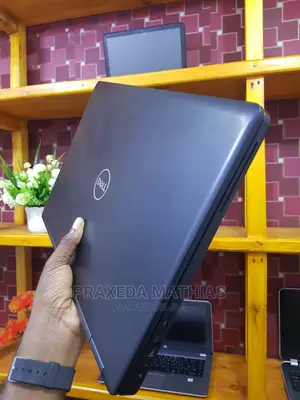 Laptop Dell Latitude 15 5580 8GB Intel Core I5 HDD 500GB