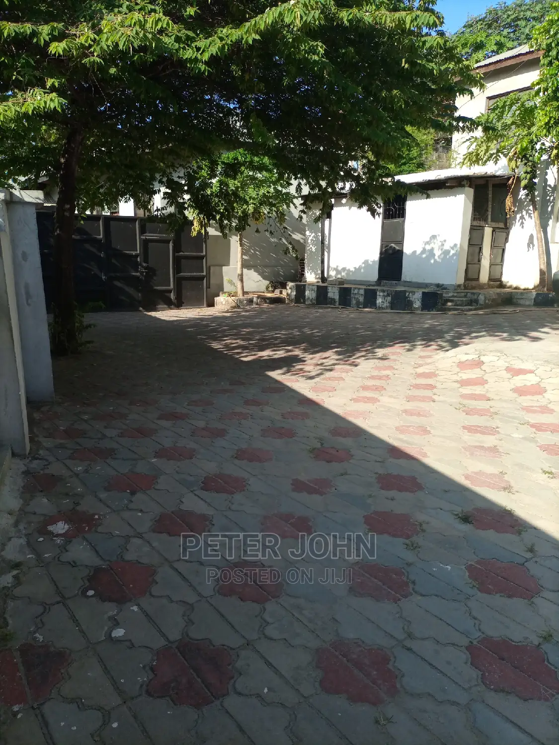 3bdrm House in Kinondoni for rent
