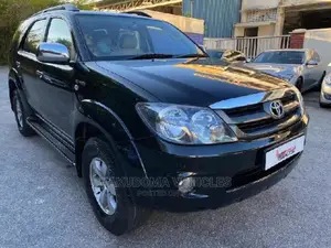 Toyota Fortuner 2007 Black