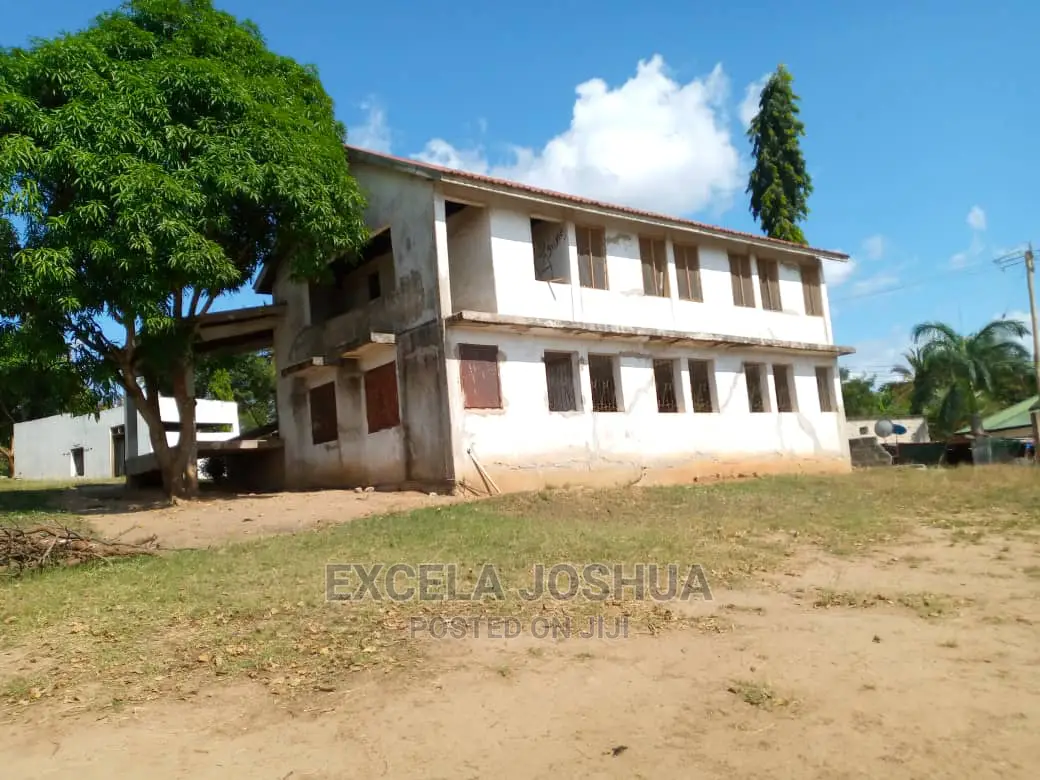 Shule Inauzwa Kibamba