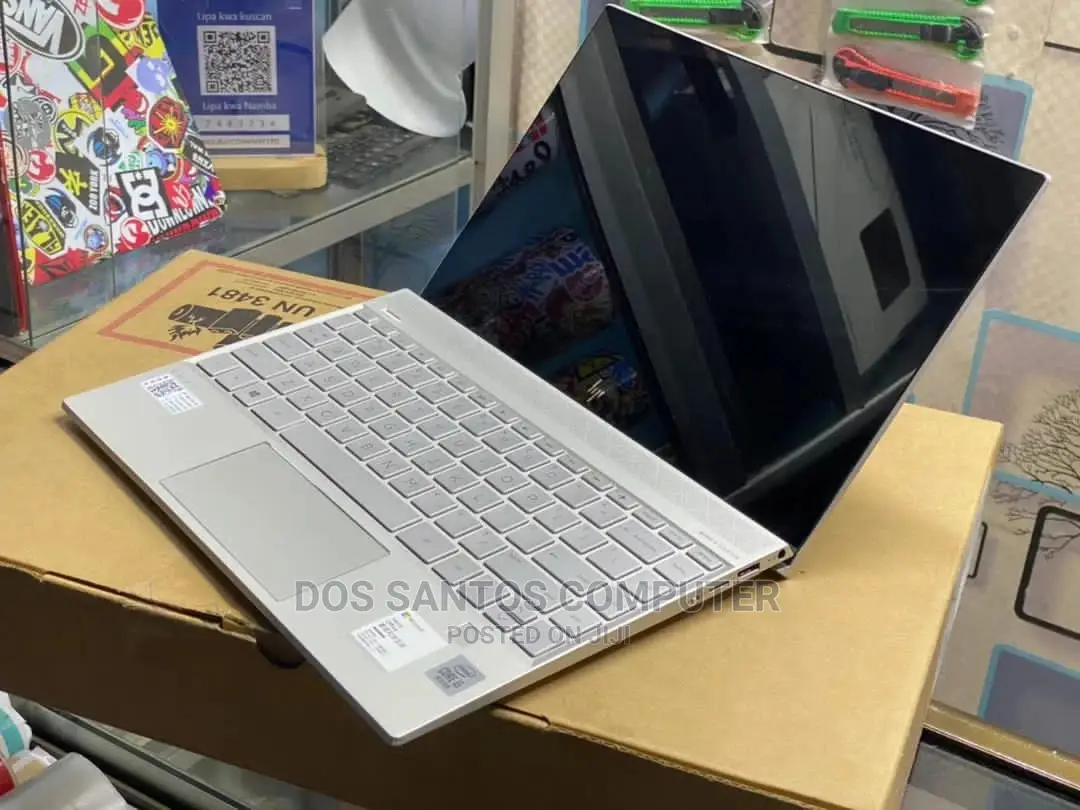 New Laptop HP Envy 13 8GB Intel Core I5 SSD 512GB