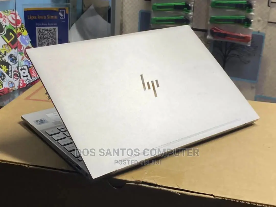 New Laptop HP Envy 13 8GB Intel Core I5 SSD 512GB