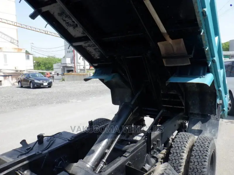 Dyna Dump Truck