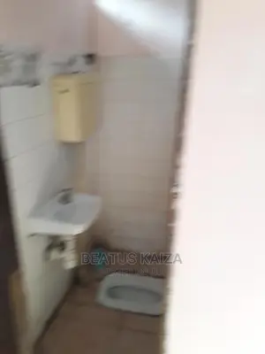 7bdrm House in Mikocheni for Sale