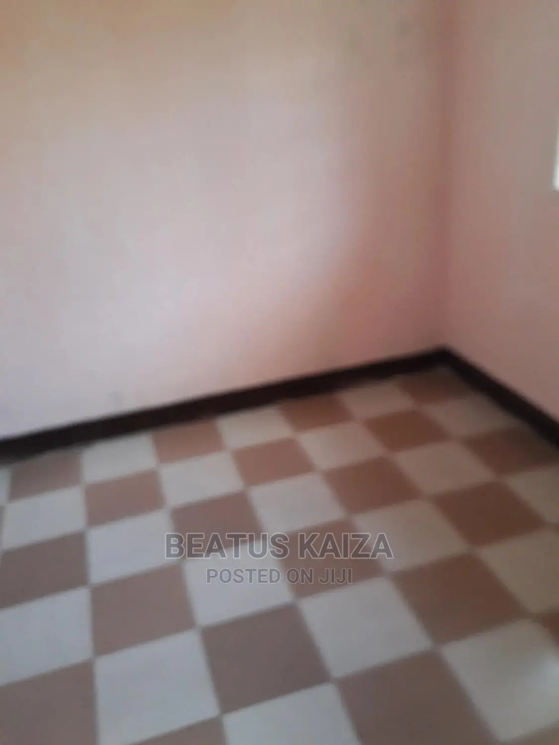 7bdrm House in Mikocheni for Sale