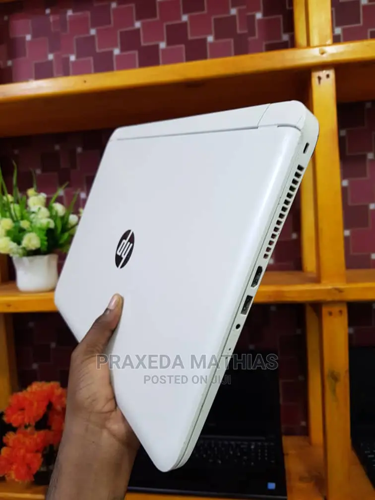 Laptop HP Pavilion 15 8GB Intel Celeron HDD 500GB