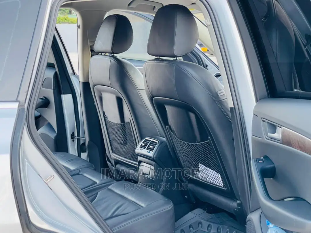 Audi Q5 2010 Gray