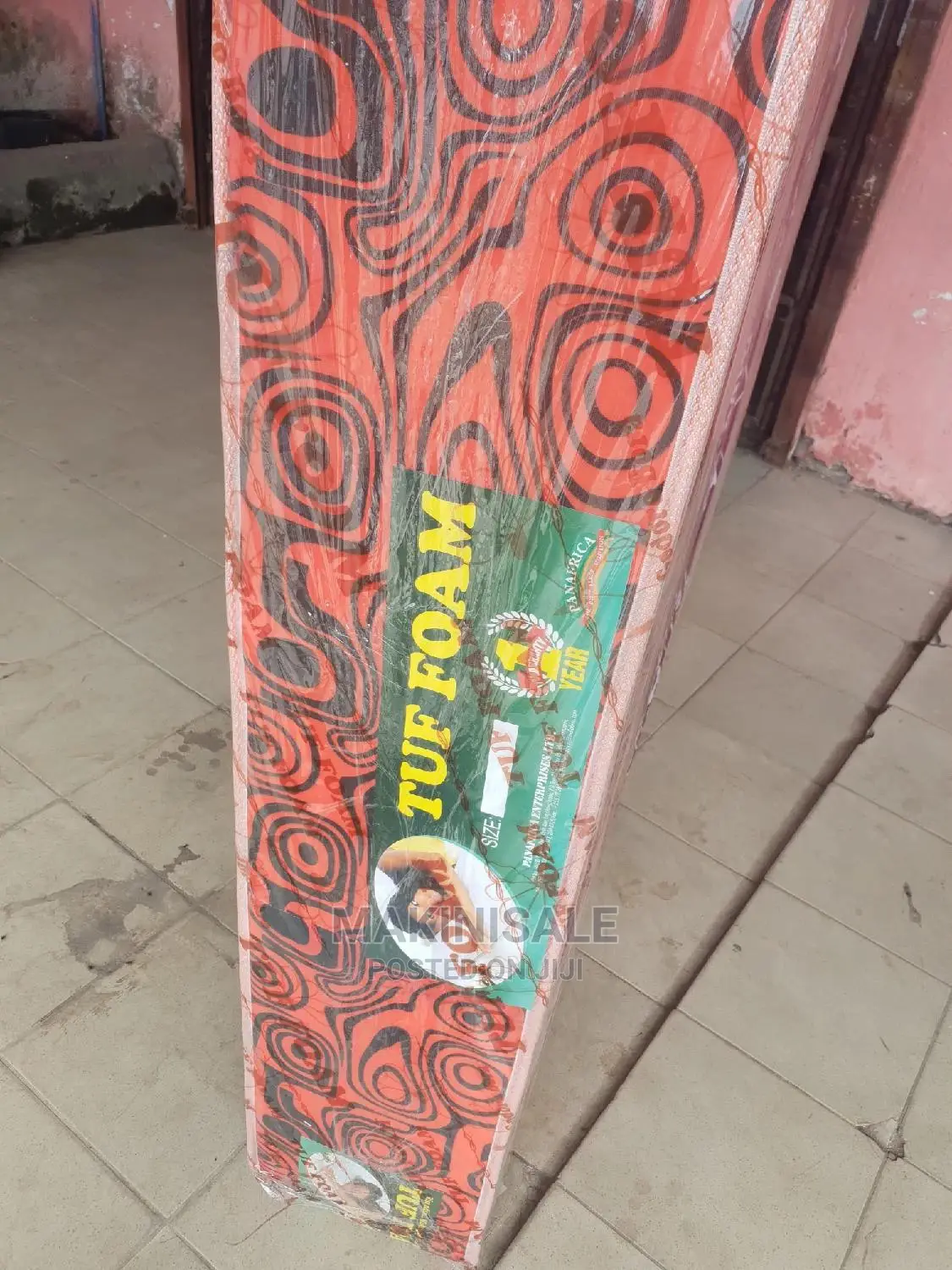 Godoro Zuri Na Imara 5X6 Nchi 10