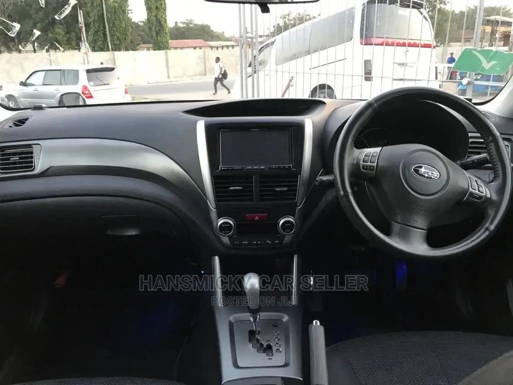 Subaru Forester 2010 Gray