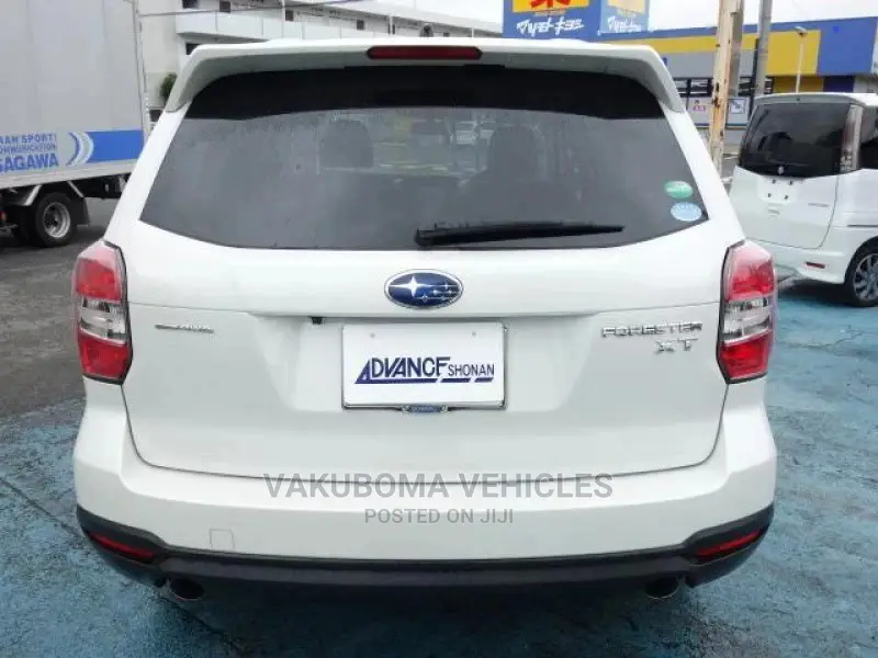 Subaru Forester 2013 White