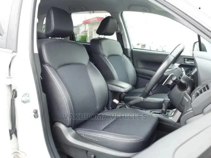 Subaru Forester 2013 White