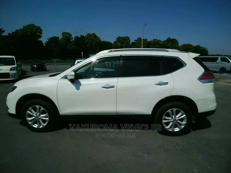 Nissan X-Trail 2014 White